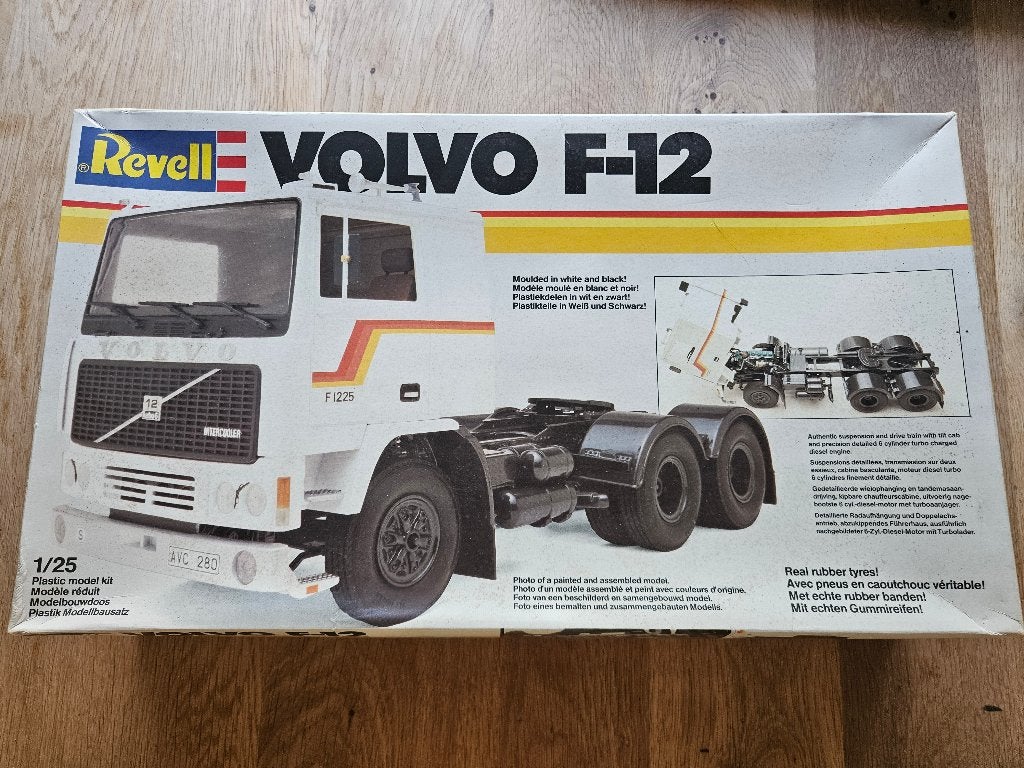 Volvo modelbouwpakket, 1:50 of kleiner, Auto, Revell, Ophalen of Verzenden
