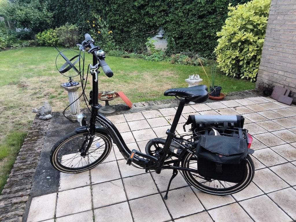 Zwarte vouwfiets, 16 tot 18 inch, Versnellingen, Zo goed als nieuw, Totaal opvouwbaar