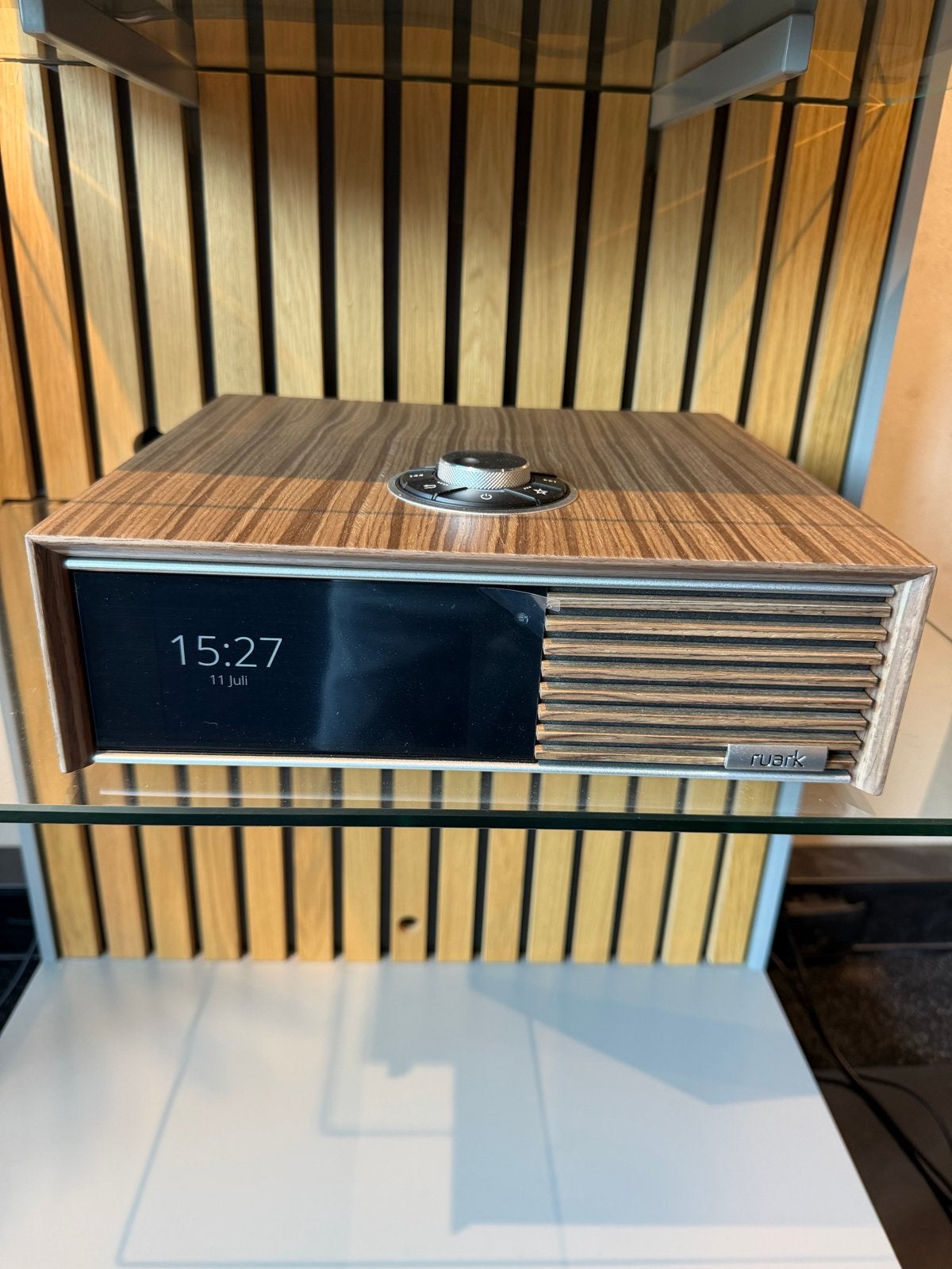 Ruark R610 Versterker/Muzieksysteem - Walnoot (demo model), Overige merken, Overige systemen, Ruark Audio, .