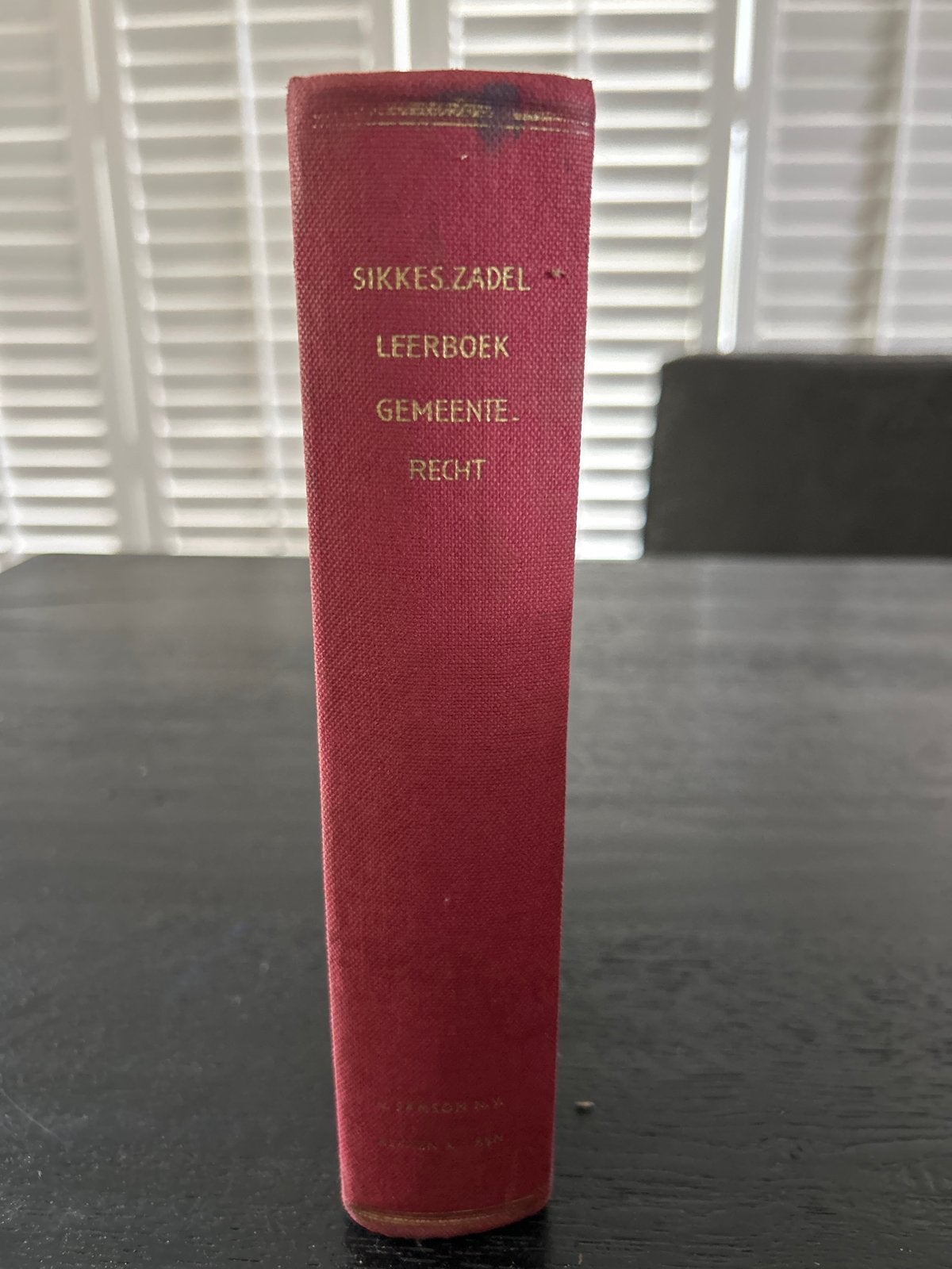 Beknopt Leerboek voor het Gemeenterecht - P. Sikkes & A. Zad, Boeken, Ophalen of Verzenden, Gamma, Gelezen, WO
