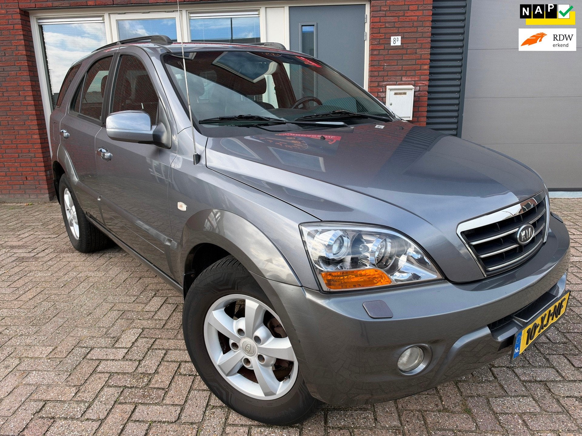 Kia Sorento 3.3 V6 X-clusive 4WD / Leder / Navi / Camera / P, Automaat, Gebruikt, Bedrijf, 3342 cc