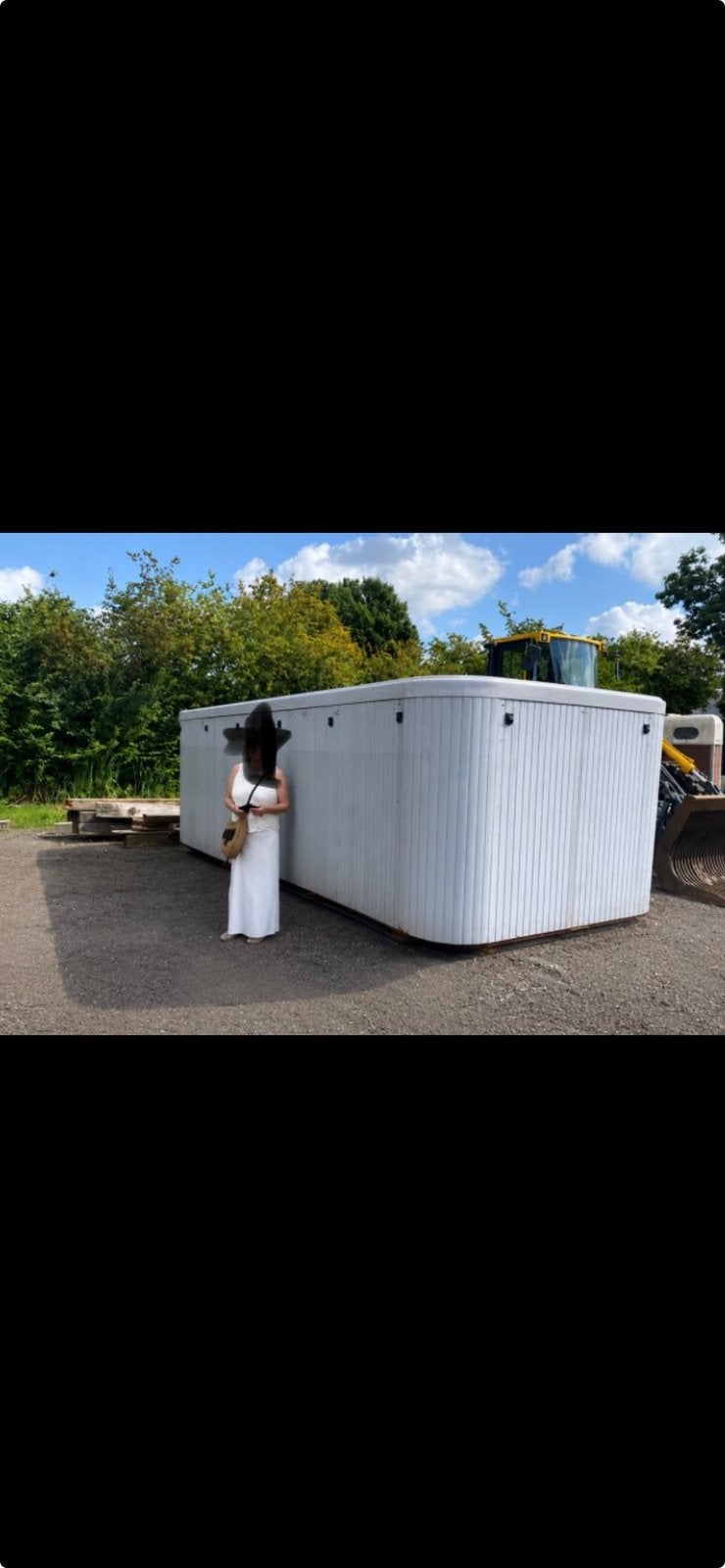Gereserveerd: Jacuzzi en zwembad (Balboa) 6 x 2 meter, Ophalen, Gebruikt, Vast