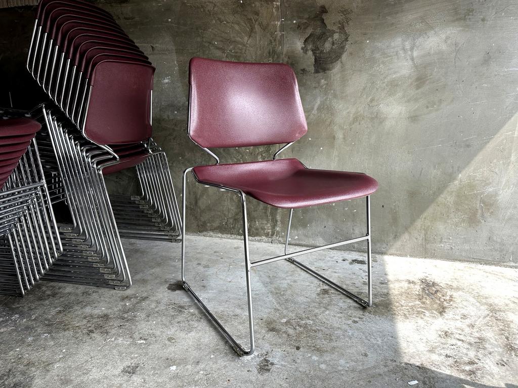(32st) Matrix stoelen – Thomas Tolleson voor Krueger – 70s, Huis en Inrichting, Ophalen, -, -, Zo goed als nieuw