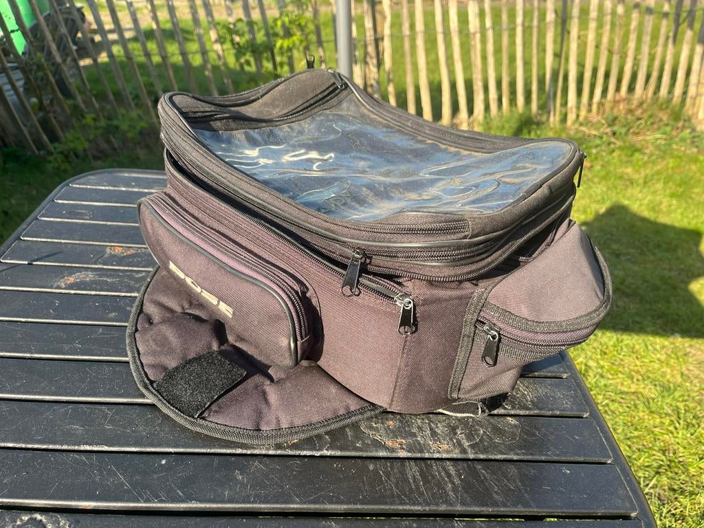 Motor tanktas met magneten, Motoren, Ophalen, Gebruikt