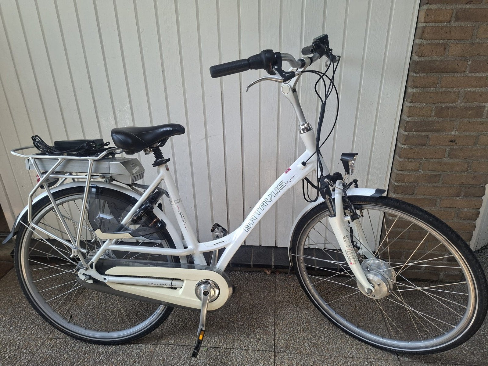 Batavus Genova E-bike Damesfiets, ZGAN., Ophalen, Batavus, Zo goed als nieuw, 51 tot 55 cm