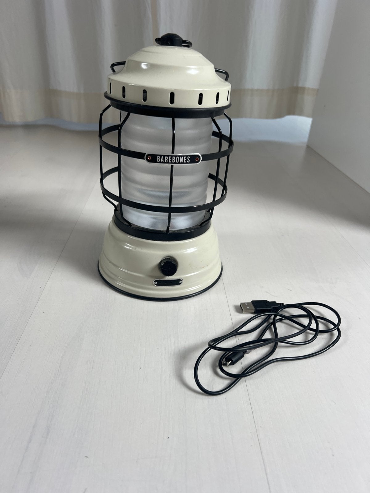 Barebones Camping Lantaarn - Vintage Stijl LED, Caravans en Kamperen, Ophalen of Verzenden, Zo goed als nieuw