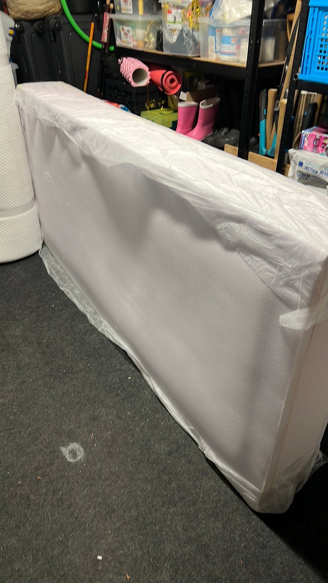 2 matrassen 200x180x23 nieuw!, Ophalen, Eenpersoons, 90 cm