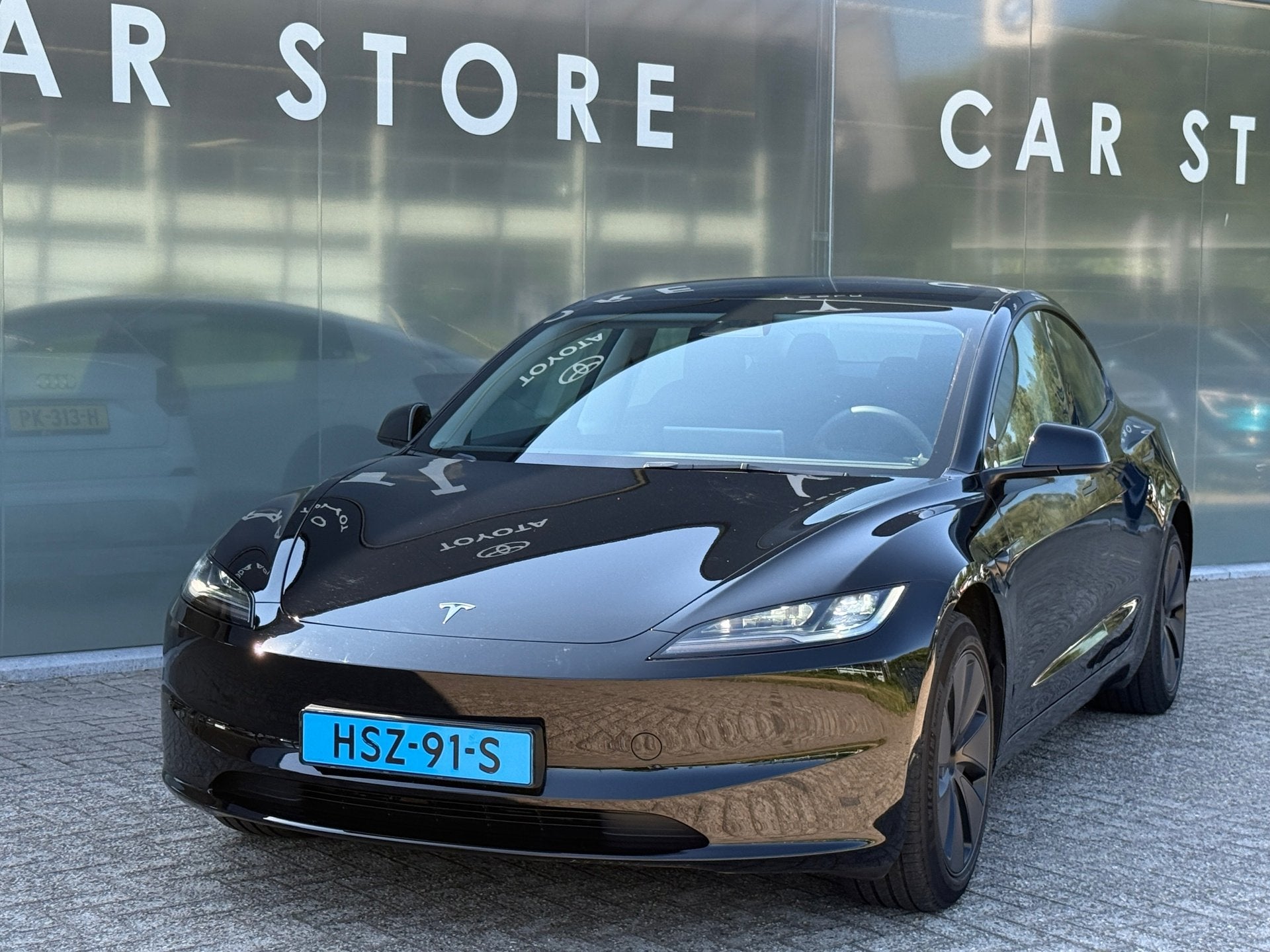 Tesla MODEL 3 Premium Long Range RWD 78 kWh TAXI RIJKLAAR IN, Auto's, Automaat, Achterwielaandrijving, Gebruikt, Zwart