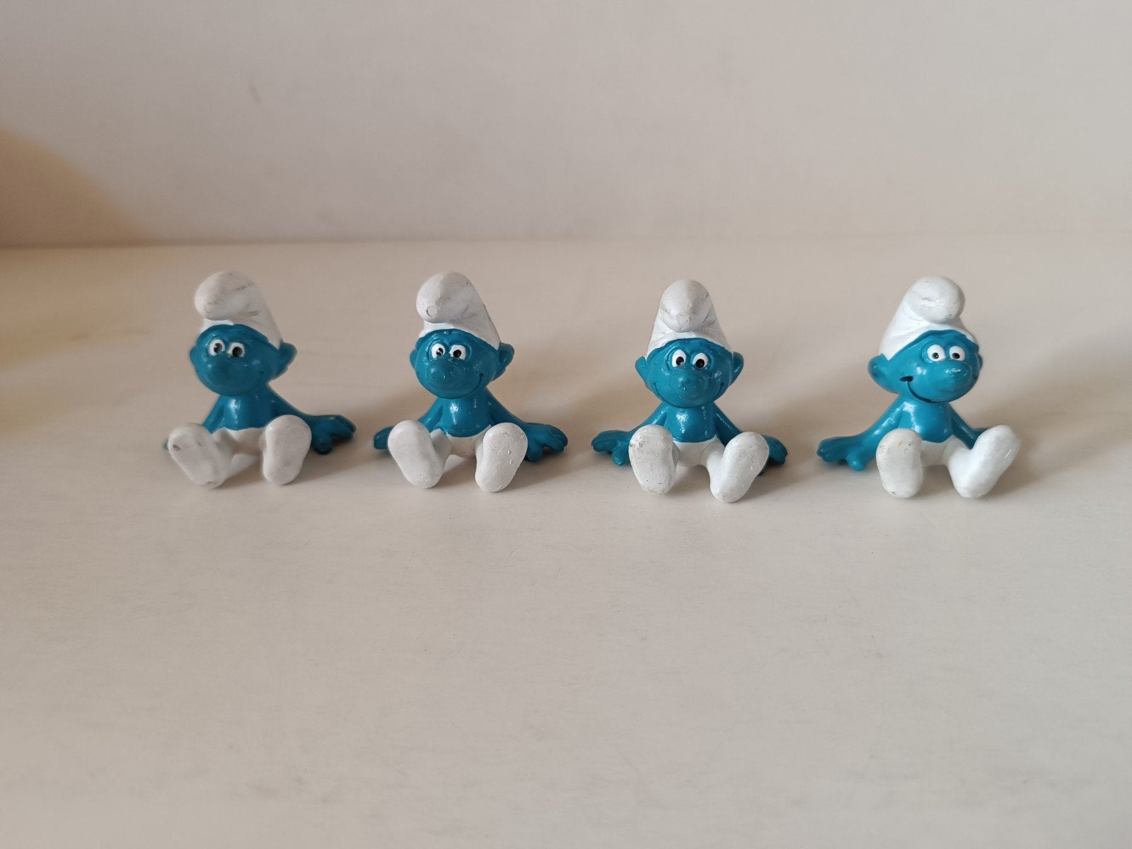 Schleich Smurfen Collectie: 4 Zittende Smurfen, Ophalen of Verzenden, Gebruikt