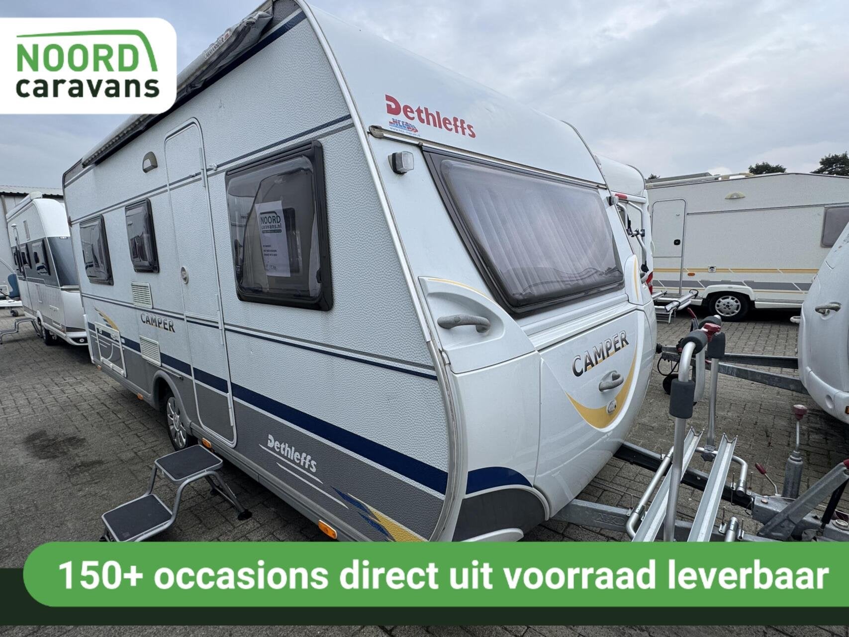 Dethleffs CAMPER 510V, ENKELE BEDDEN, RONDZIT,MOVER,VOORTENT, Rondzit, Bedrijf, Hordeur, Tot en met 4