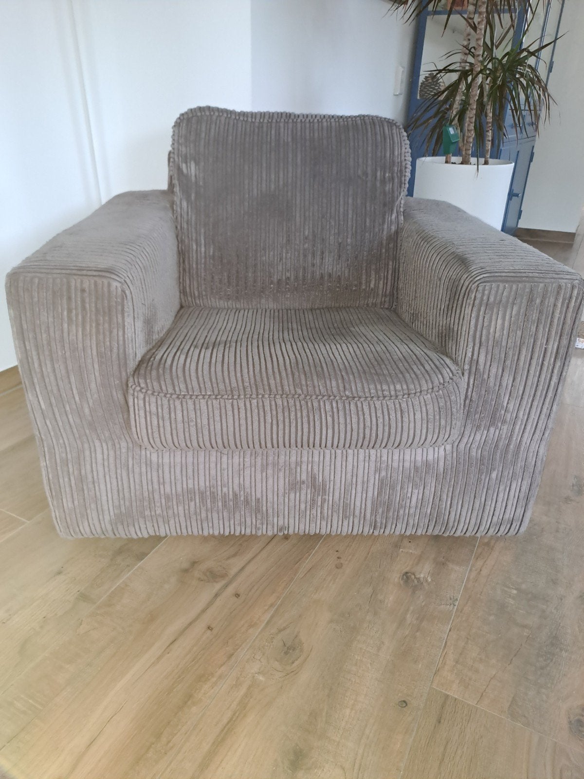 Fauteuil Trendhopper, donkergrijze ribstof, Ophalen, Gebruikt, 75 tot 100 cm, 50 tot 75 cm