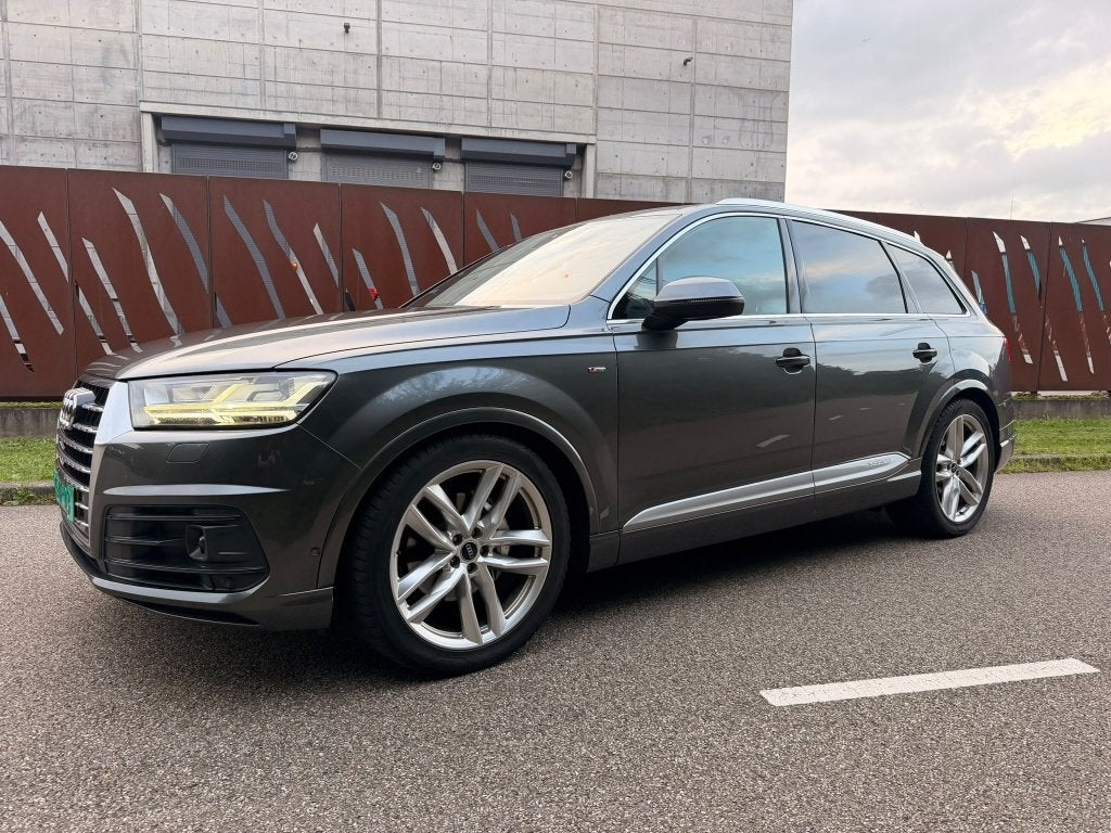 Audi Q7 3.0 TDI 200KW QUATTRO TIPTRONIC, Auto's, Automaat, Gebruikt, Euro 6, 241 €/maand