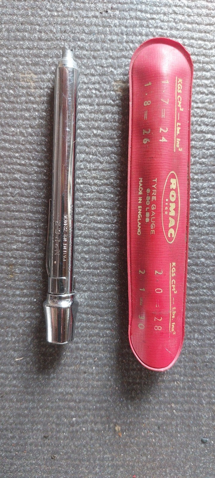 Vintage Romac bandenspanningsmeter - Made in England, Ophalen of Verzenden, Gebruikt