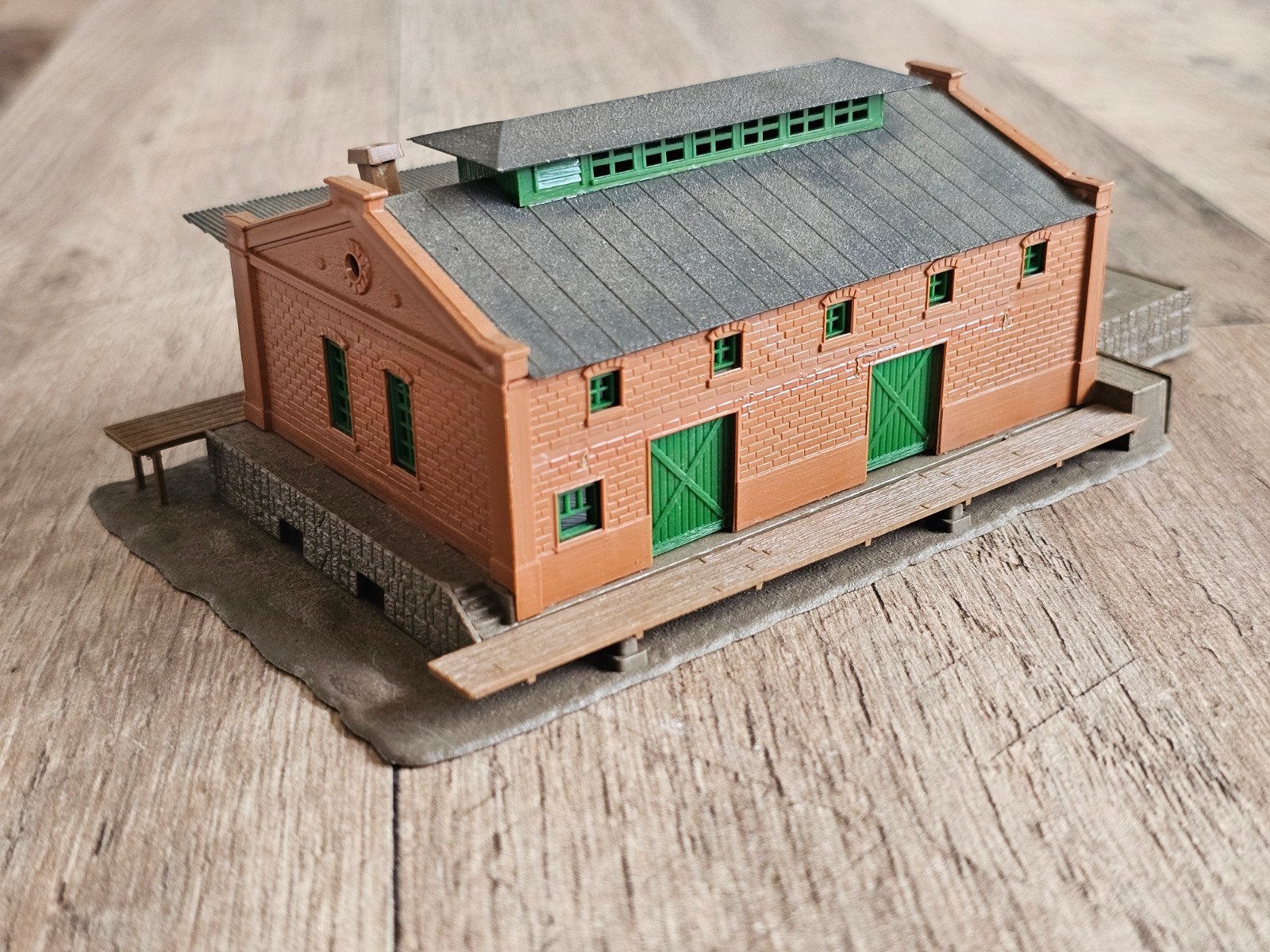 Modeltrein N spoor loods kraan gebouw, Overige merken, Gebruikt, Gelijkstroom, Brug, Tunnel of Gebouw