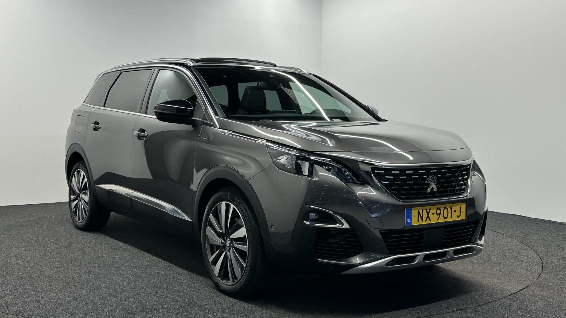 Peugeot 5008 1.2 PureTech GT-Line Avantage PANO CAMERA CRUIS, Voorwielaandrijving, Gebruikt, Euro 6, 1199 cc