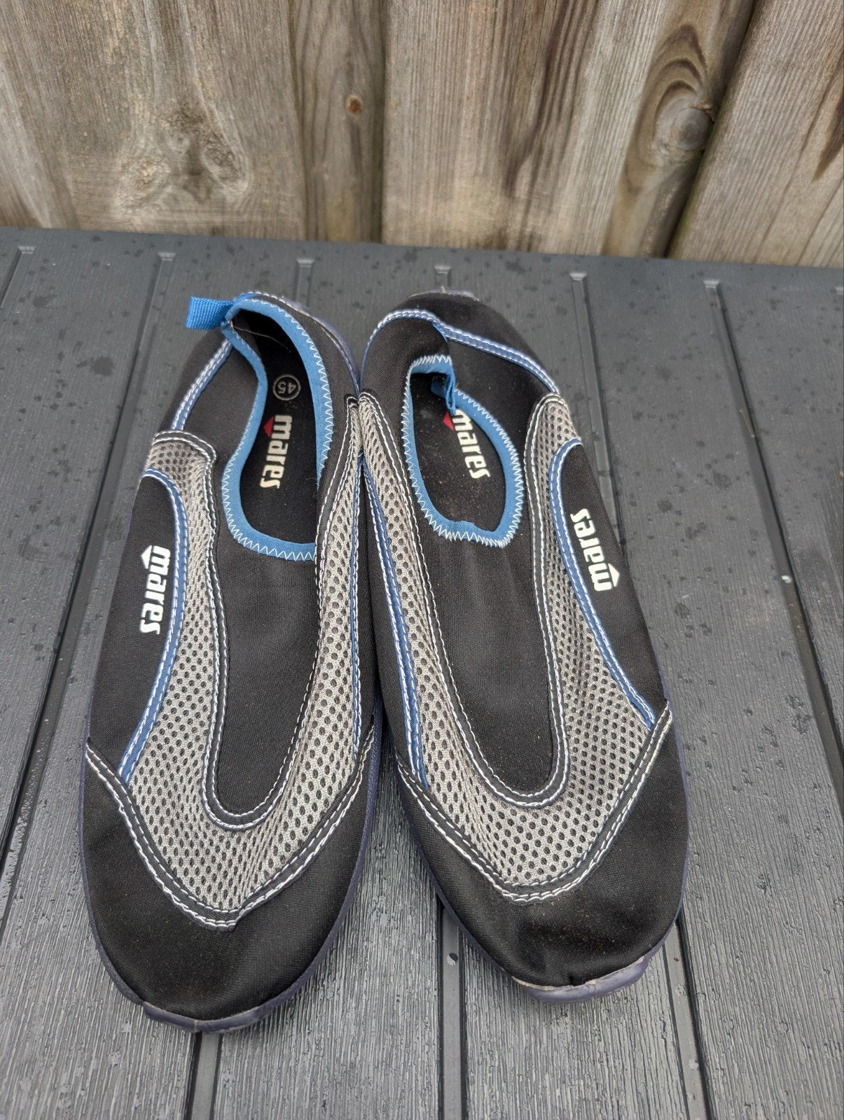 Mares waterschoenen maat 45 - Zo goed als nieuw, Watersport en Boten, Zeil- of Surfschoenen, Ophalen of Verzenden, Zo goed als nieuw