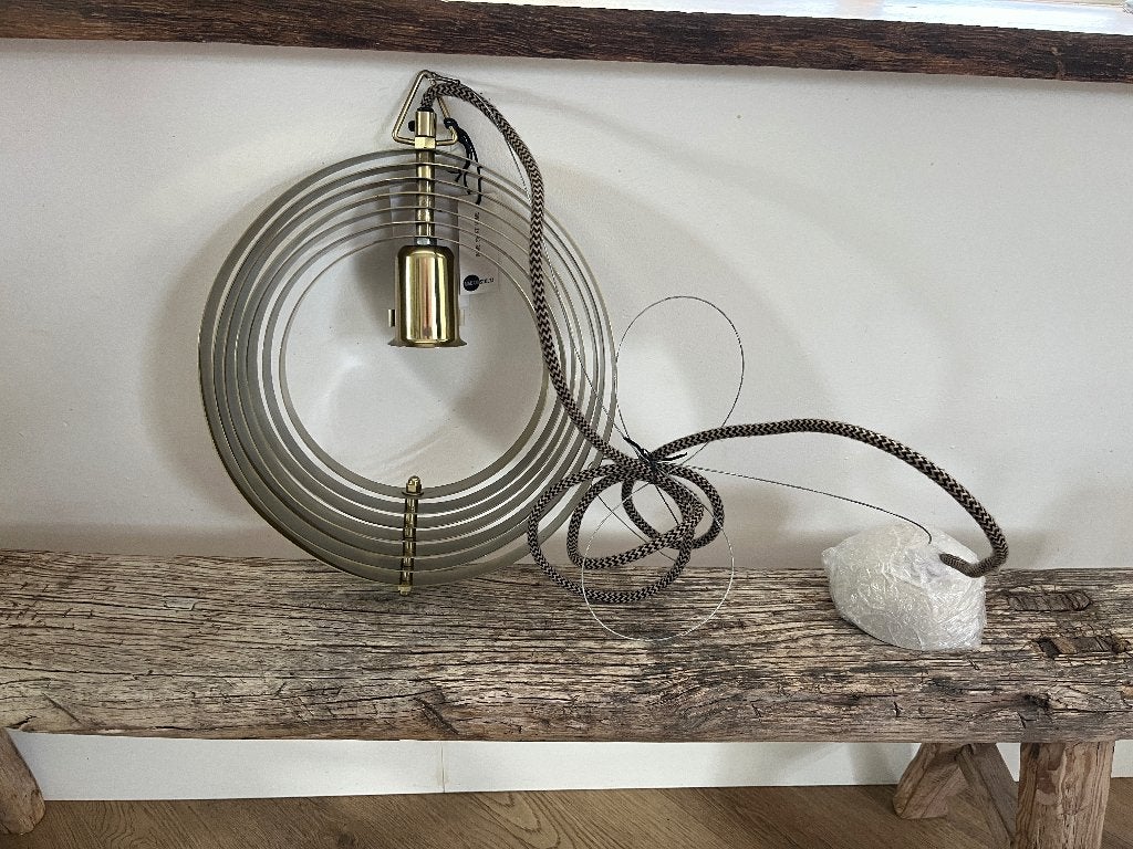 2 X Hanglamp Madam Stoltz Goudkleur Nieuw in Doos, Ophalen, Nieuw, E27 (groot), Design/Retro