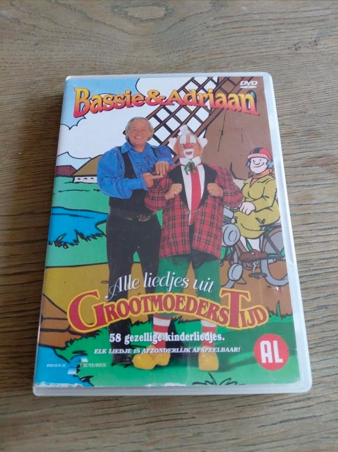 Bassie en Adriaan grootmoeders tijd dvd hoes. Geen disc., Alle leeftijden, Ophalen of Verzenden, Gebruikt