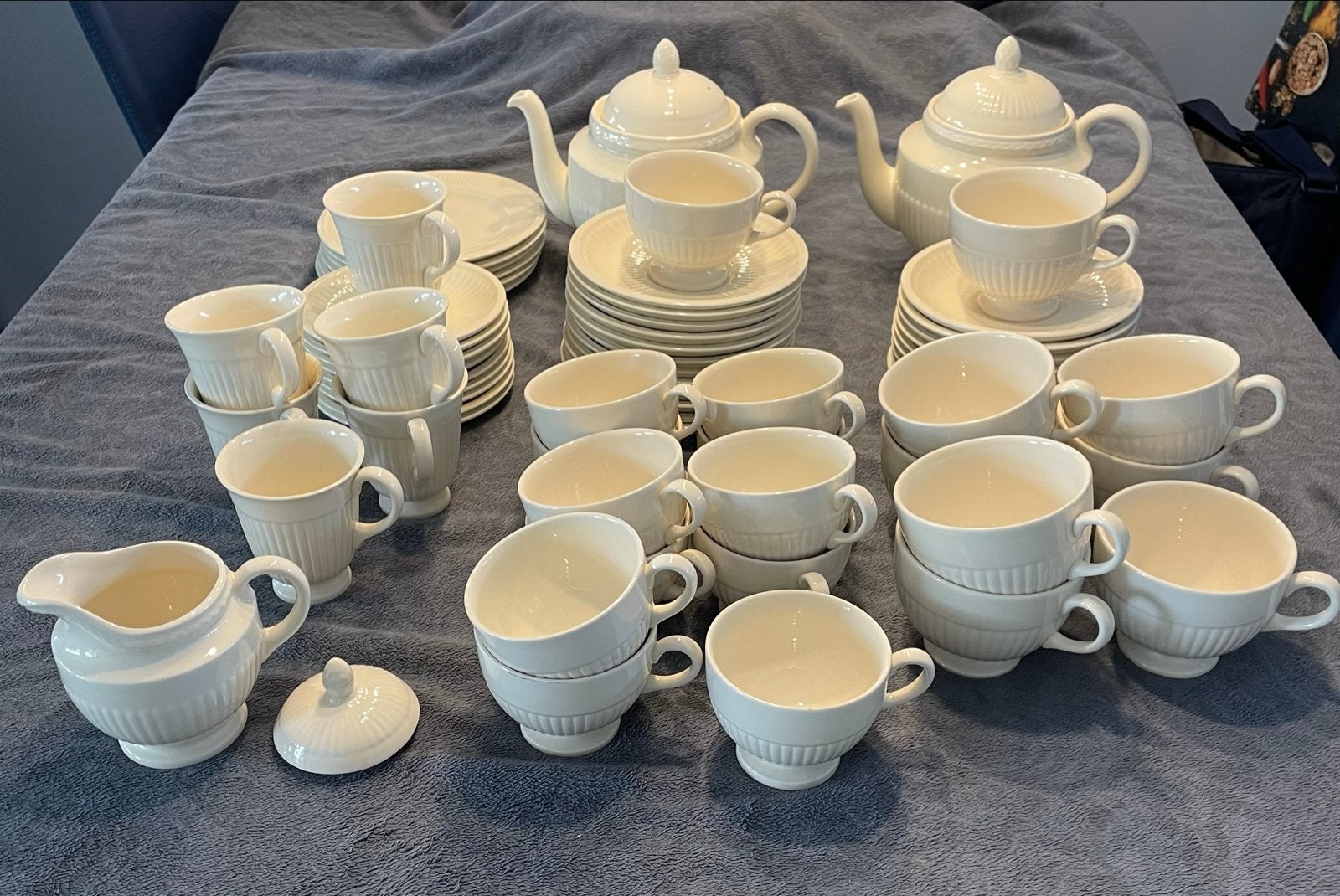 Uitgebreide verzameling Wedgwood Edme-in één koop, Huis en Inrichting, Ophalen, Zo goed als nieuw, Wedgwood, Compleet servies