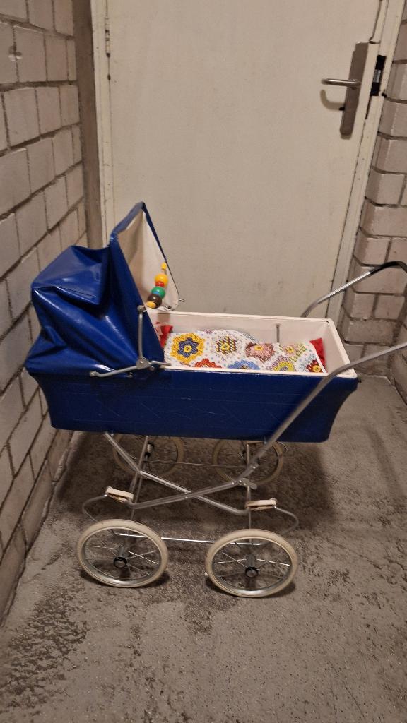 poppenwagen, Ophalen