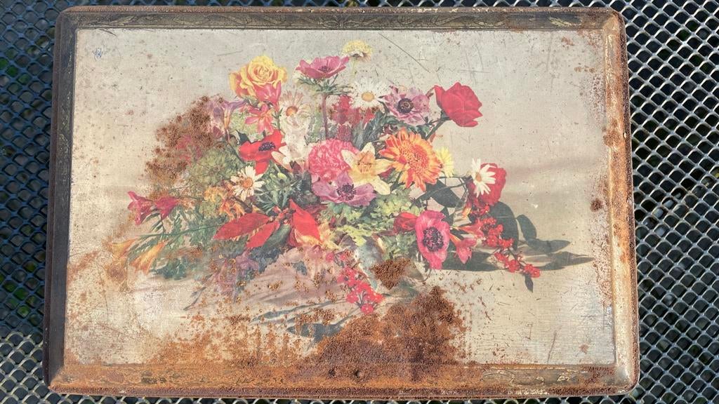 Vintage Van Nelle blikken doos met bloemen, Verzamelen, Blikken, Ophalen of Verzenden, Gebruikt, Overige, Van Nelle