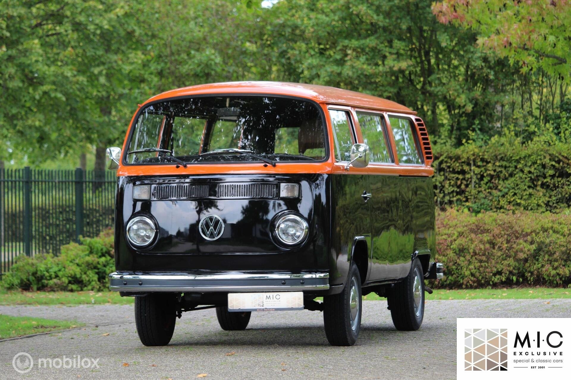 The Ultimate 1976 VW T2 Transporter Bus – Timeless Icon!, Auto's, Achterwielaandrijving, Bruin, Handgeschakeld, 9 stoelen