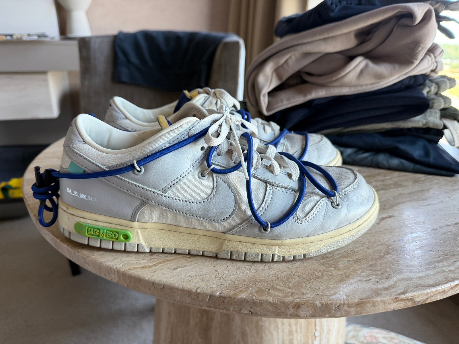 Off white nike dunk lot 23, Wit, Ophalen of Verzenden, Sneakers of Gympen, Zo goed als nieuw