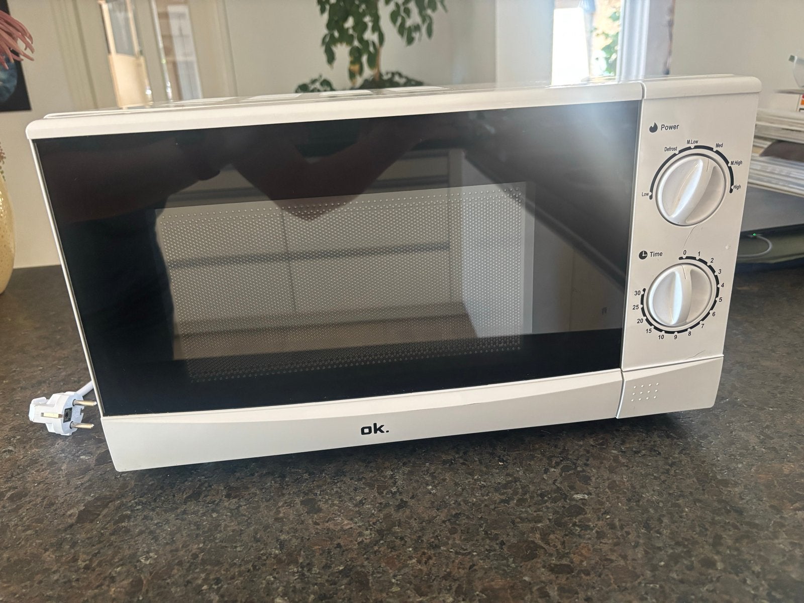 OK. Magnetron OMW 171-W - 700W, Witgoed en Apparatuur, Magnetrons, Ophalen, Gebruikt, Minder dan 45 cm, Magnetron