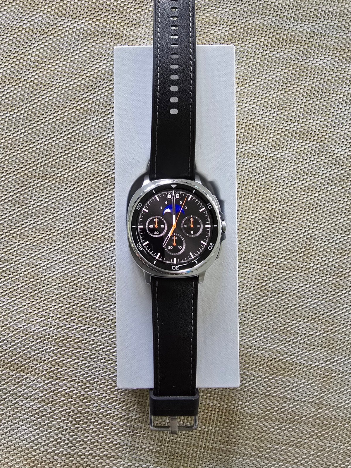 Te koop smartwatch 8 classic  nieuw, Zwart, Nieuw, Ophalen of Verzenden, Conditie