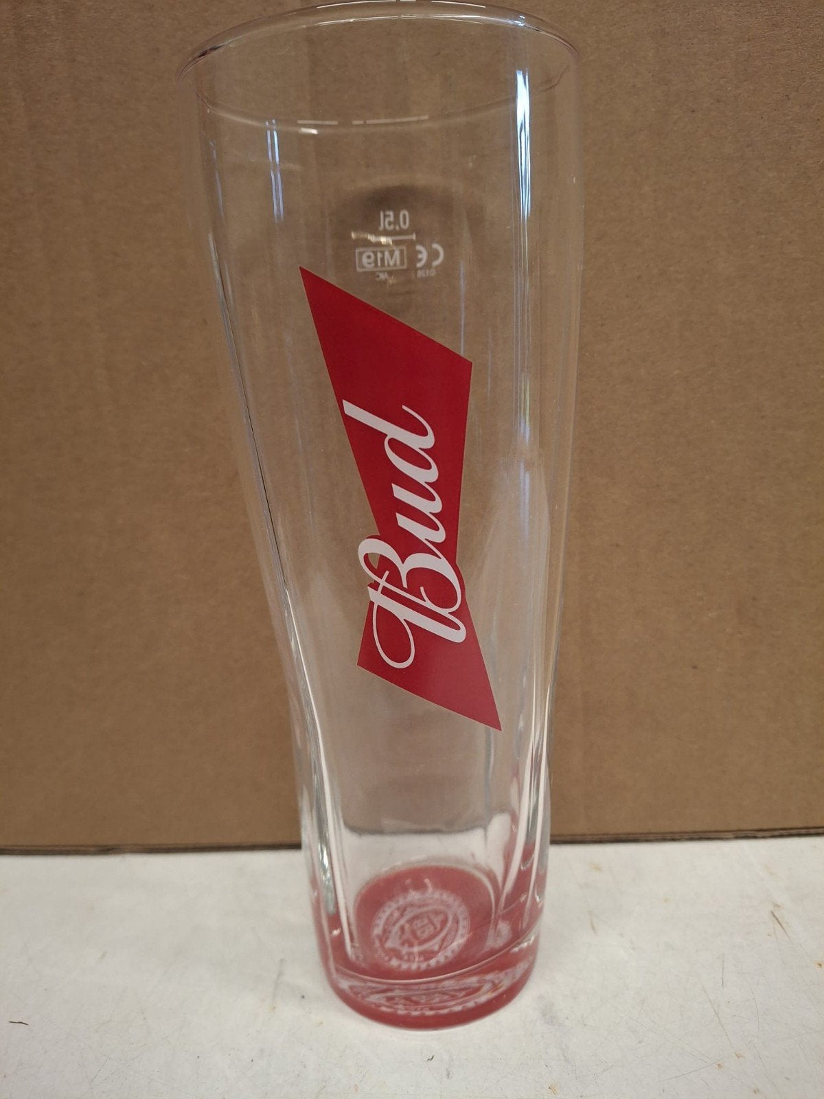 Bud / Budweiser bierglazen 50cl 17 stuks+ gratis taplens, Ophalen of Verzenden, Nieuw, Bierglas