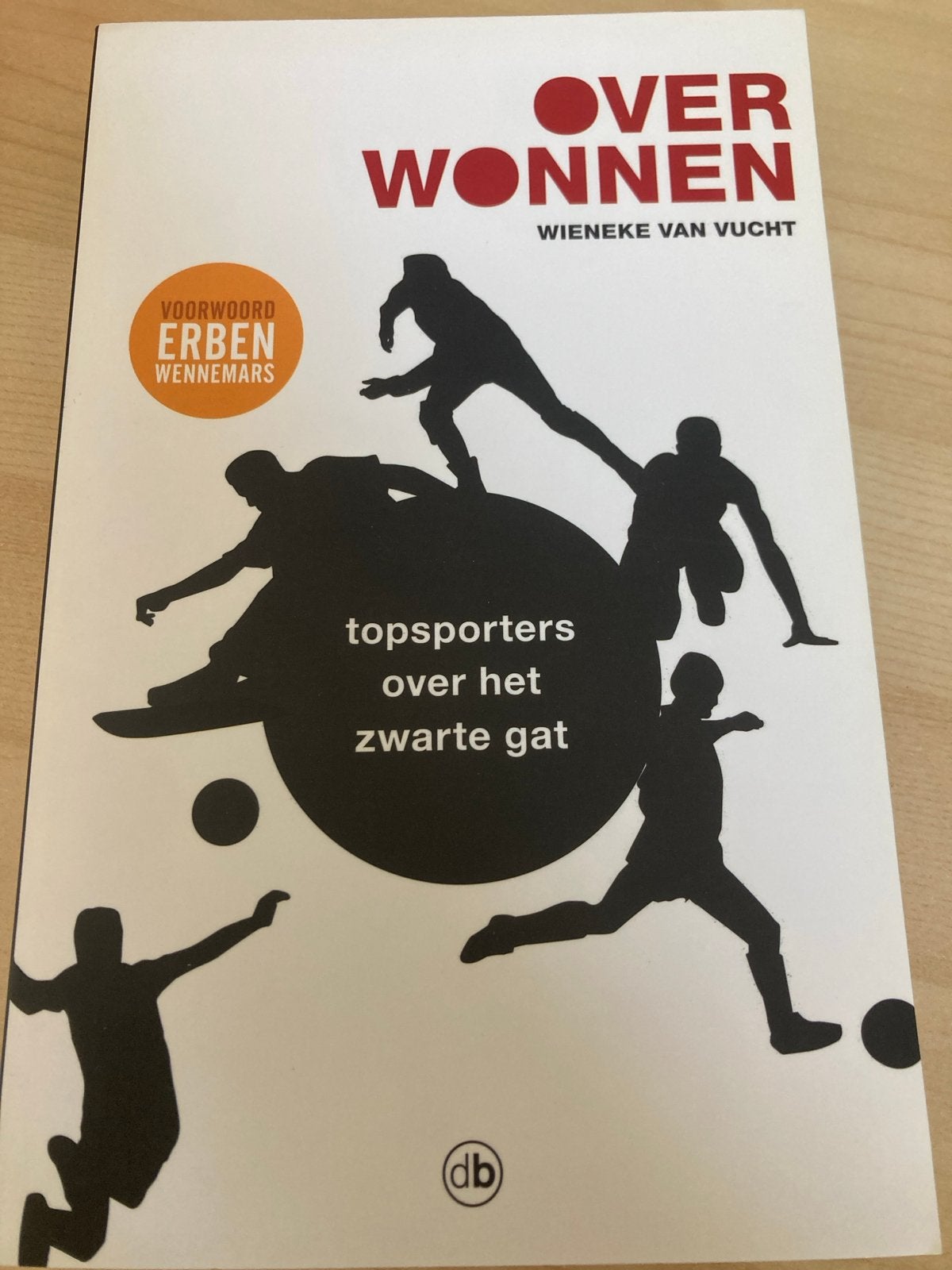 Overwonnen: topsporters over het zwarte gat, Ophalen of Verzenden, Zo goed als nieuw, Overige sporten