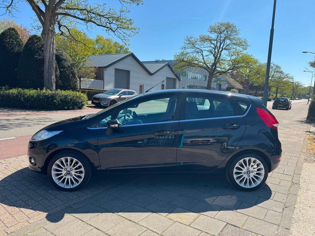 Ford Fiesta 1.6 Titanium Clima Elek Pakket Lmv Cruise, Voorwielaandrijving, Stof, Zwart, Automatische klimaatregeling