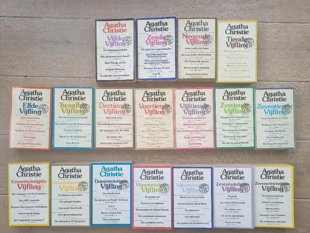 18 Agatha Christie vijflingen, Boeken, Ophalen of Verzenden, Gelezen, Agatha Christie