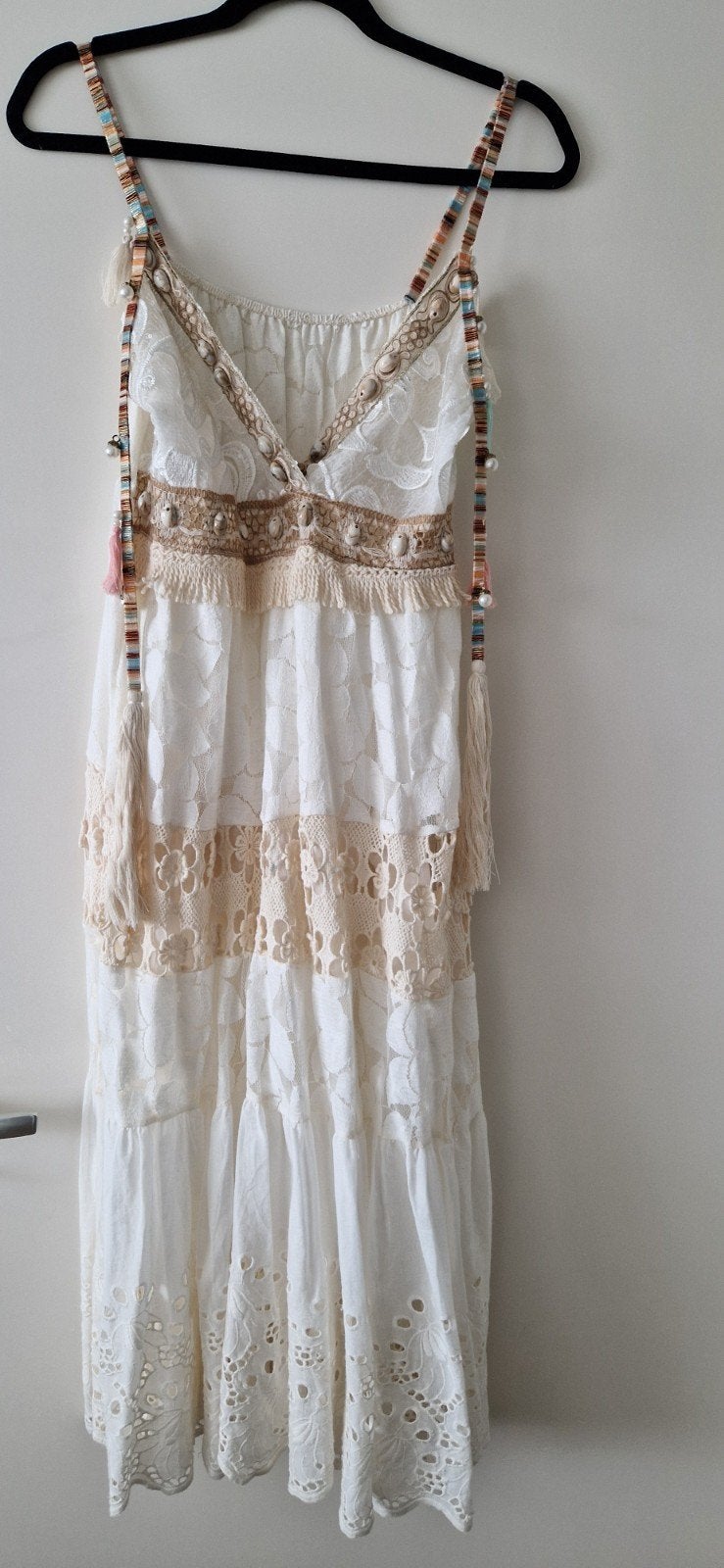 Boho Ibiza Jurk met Schelpen en Kwastjes - Maat 38/40, Wit, Onder de knie, Ophalen, Maat 38/40 (M)