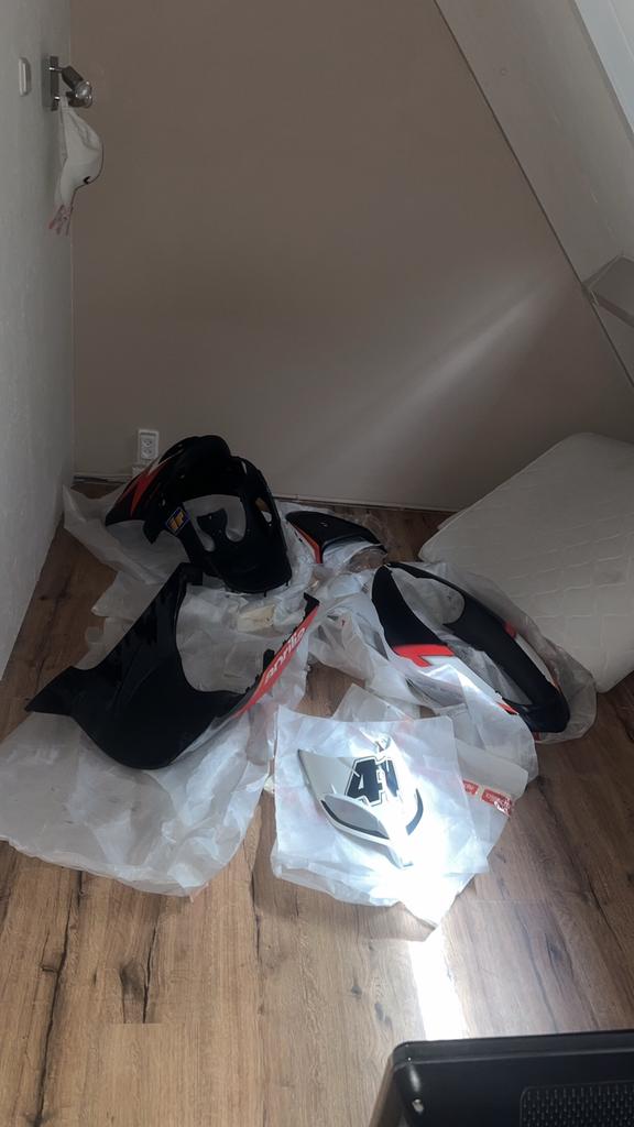 Aprilia sr 50 kappenset, Fietsen en Brommers, Scooters | Aprilia, Ophalen of Verzenden