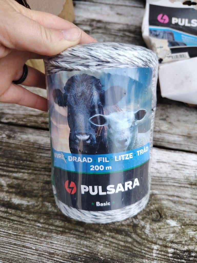 Pulsara schrikdraad (200m) met ringisolators (25 stuks)