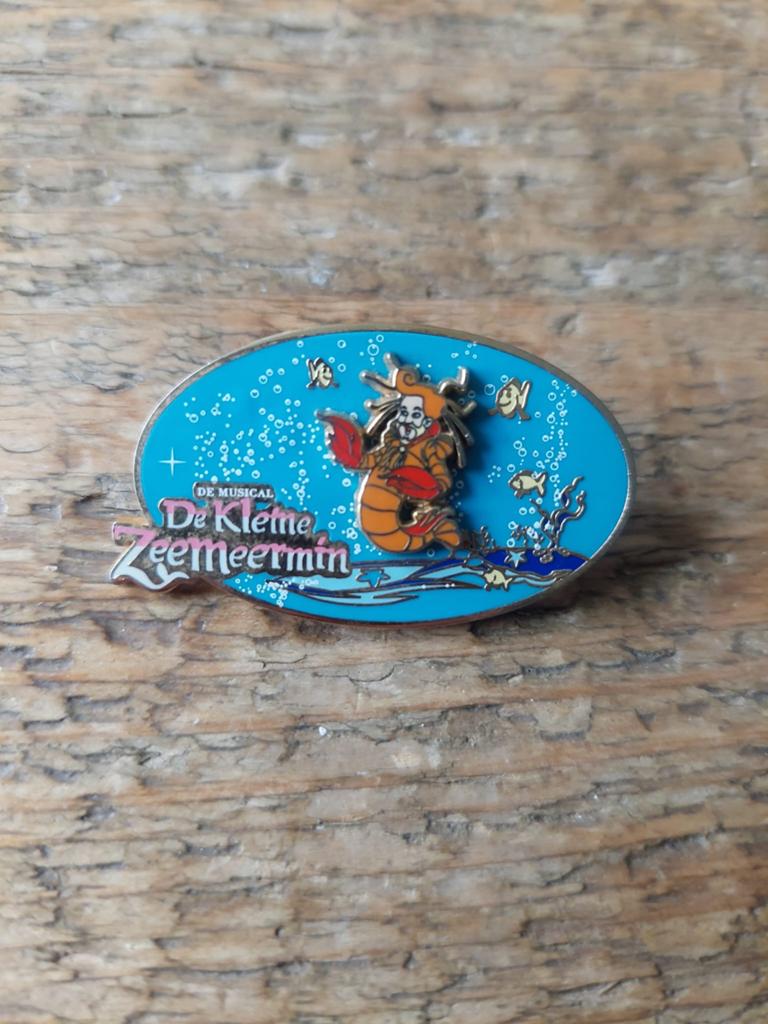 Efteling Pin De Kleine Zeemeermin Studio 100 FPP37, Verzenden, Zo goed als nieuw, Figuurtje, Speldje of Pin