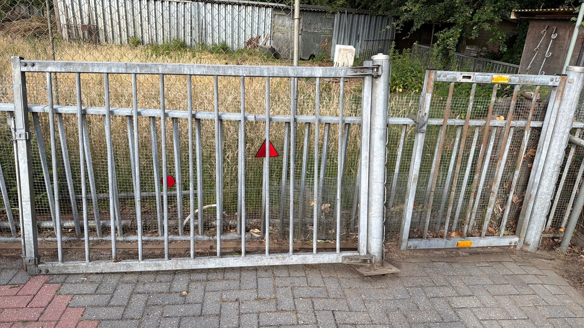 B&G Hekwerk - grote en kleine Poort, Ophalen, Gebruikt, Spijlenhekwerk, Overige materialen