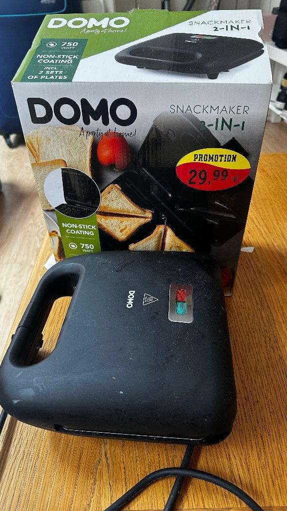 Toast/ waffle maker, Ophalen, Bestekset, Nieuw, Rvs of Chroom