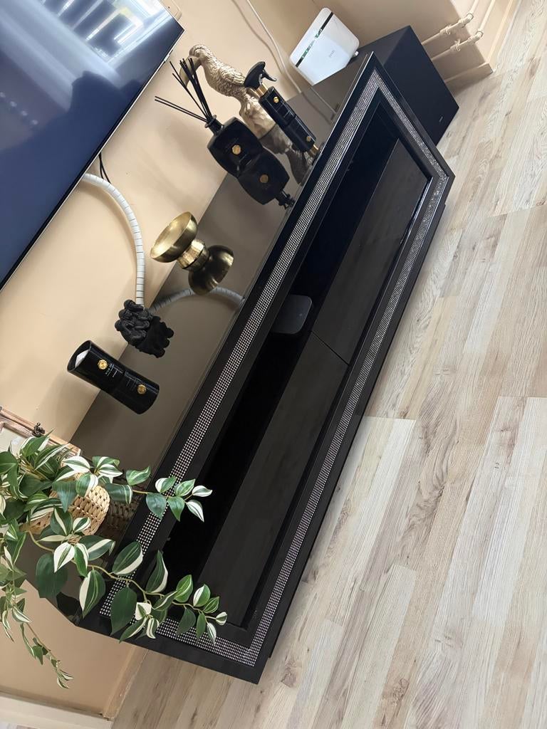 Swarovski tv kast 160cm met lades, Ophalen, Gebruikt, 150 tot 200 cm, Minder dan 100 cm
