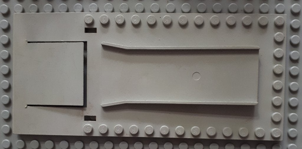 820 (1) Light Gray 1x Garage Floor Plate 8 x 18, Ophalen of Verzenden, Gebruikt, Duplo