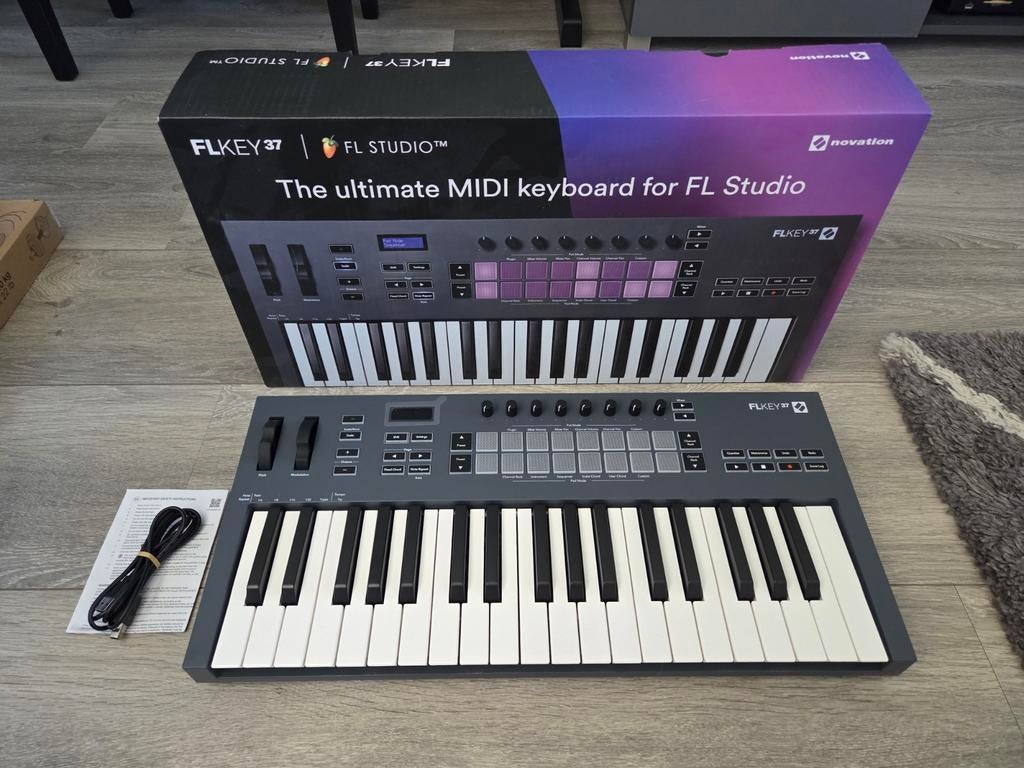 Novation FLkey 37 (USB/MIDI-keyboard voor FL Studio), Muziek en Instrumenten, Midi-apparatuur, Ophalen, Zo goed als nieuw