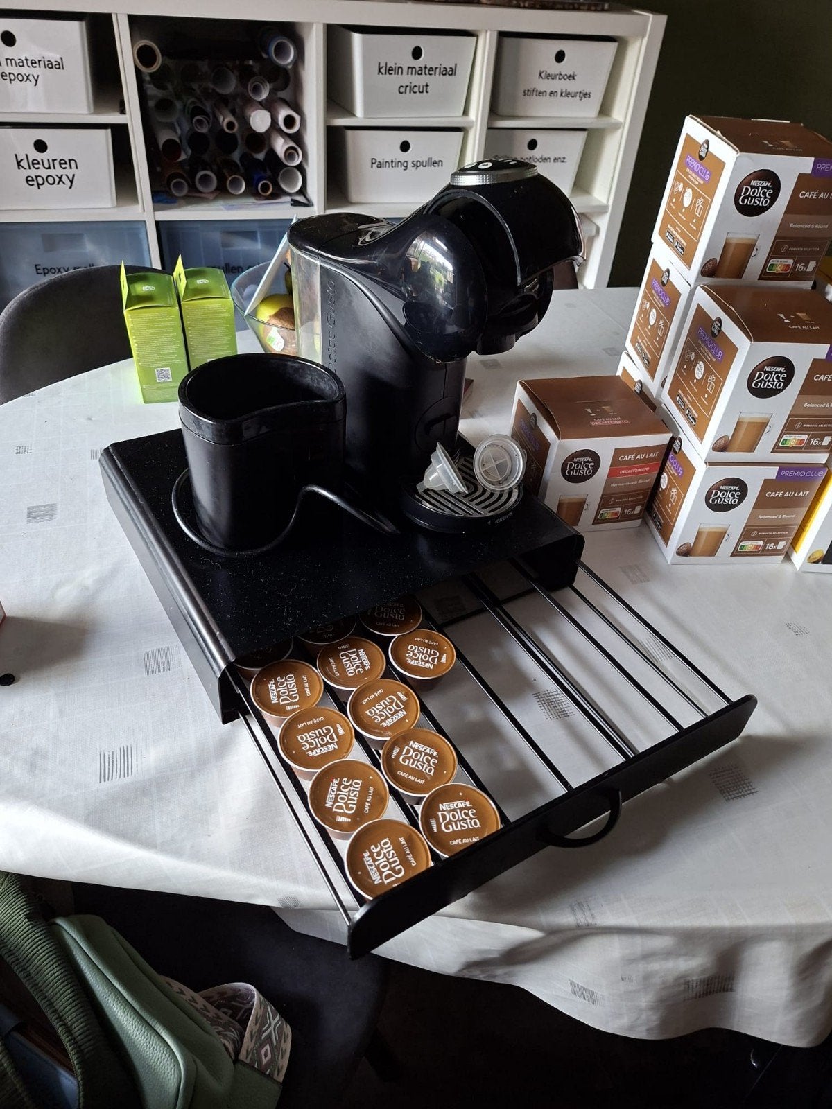 Dolce gusto met vele cups, Witgoed en Apparatuur, Ophalen of Verzenden, Zo goed als nieuw, Dolce Gusto, Dolce Gusto
