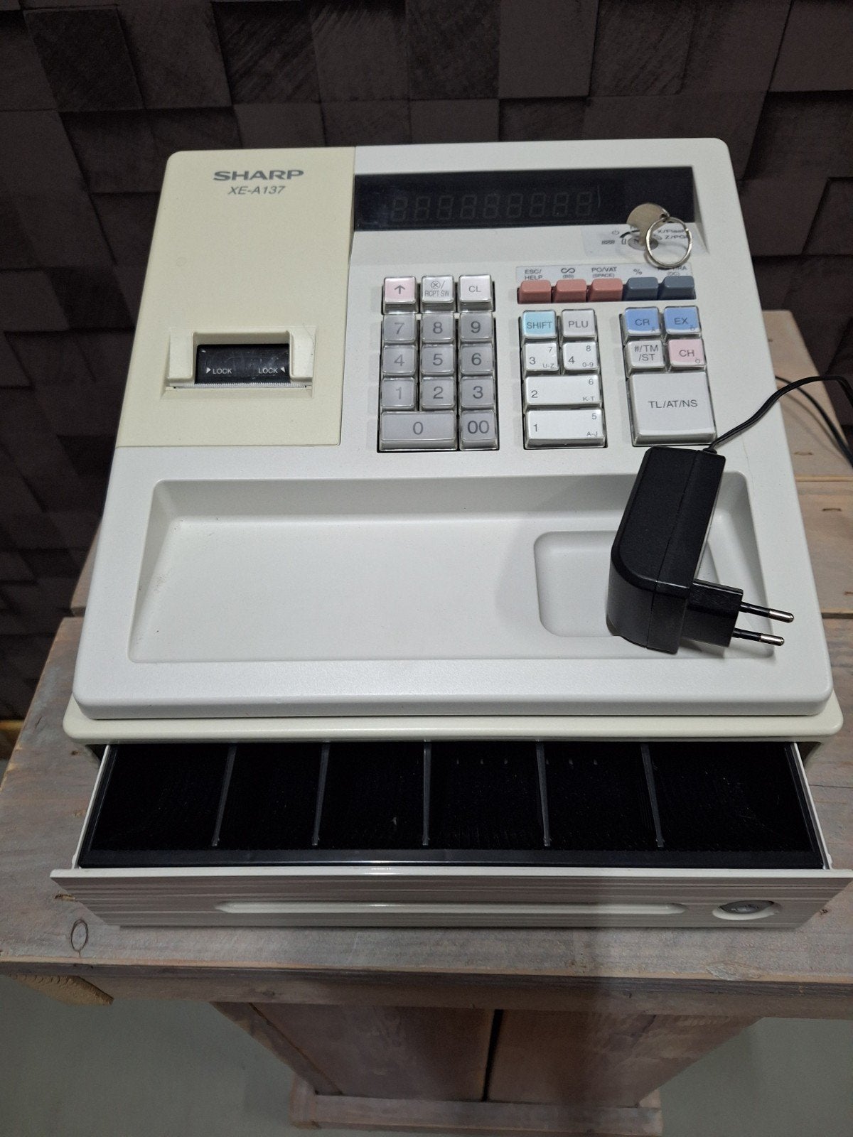 Sharp XE-A137 Kassa met kassalade, Ophalen of Verzenden