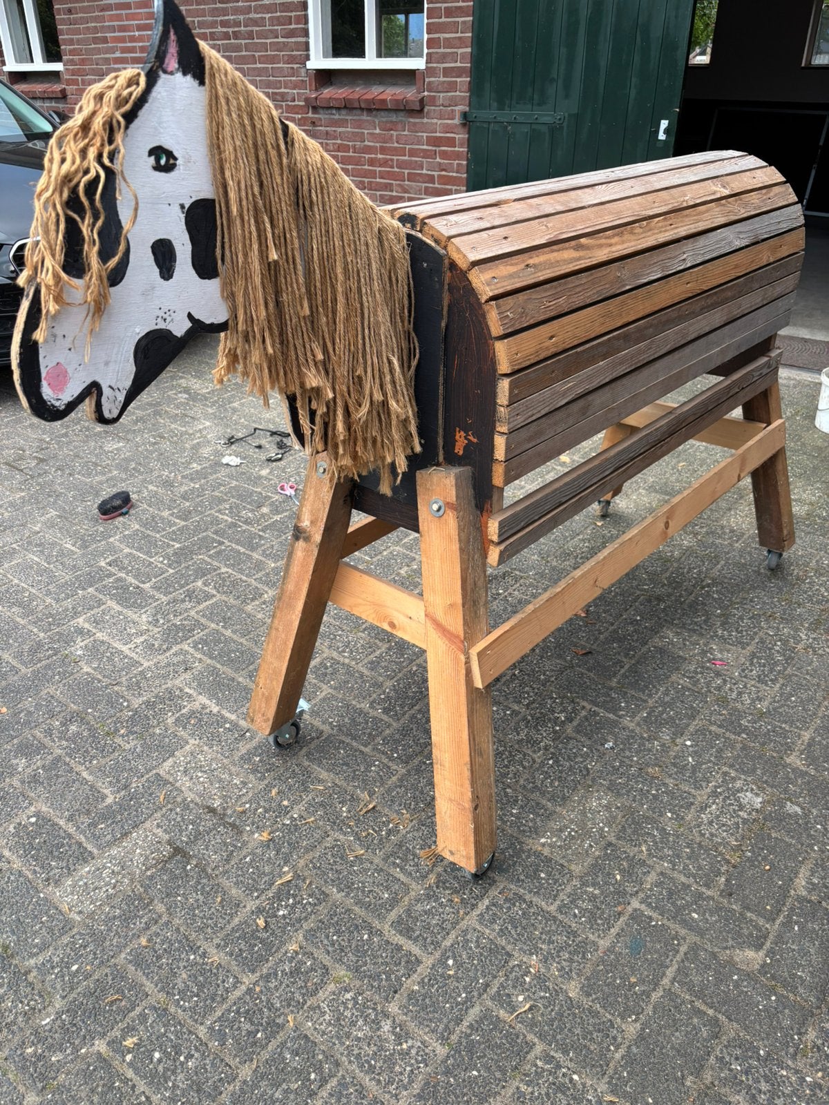 Leuk Houten paard!, Ophalen, Zo goed als nieuw
