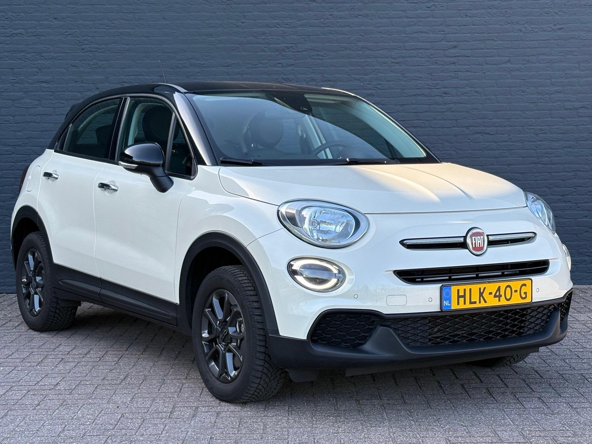 Fiat 500 X 1.3 GSE Lounge Automaat | Trekhaak | Camera | Nav, Auto's, Gebruikt, 150 pk, Wit, Bedrijf