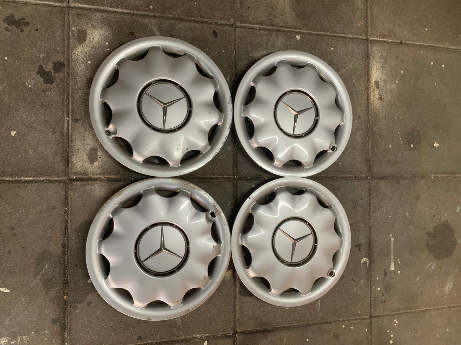 Mercedes wieldoppen 15”, Ophalen of Verzenden, Gebruikt