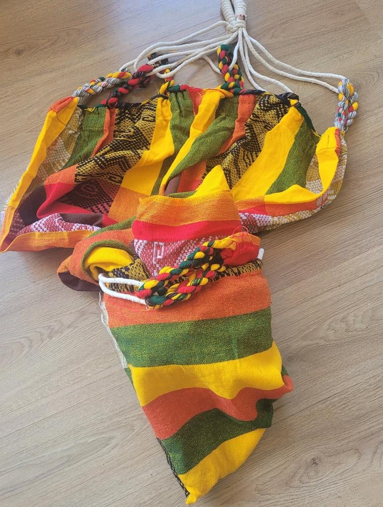 Luilak Handgemaakte Unieke Hangmat - Kleurrijk & Comfortabel, Opvouwbaar, Ophalen of Verzenden, Zo goed als nieuw, Eenpersoons