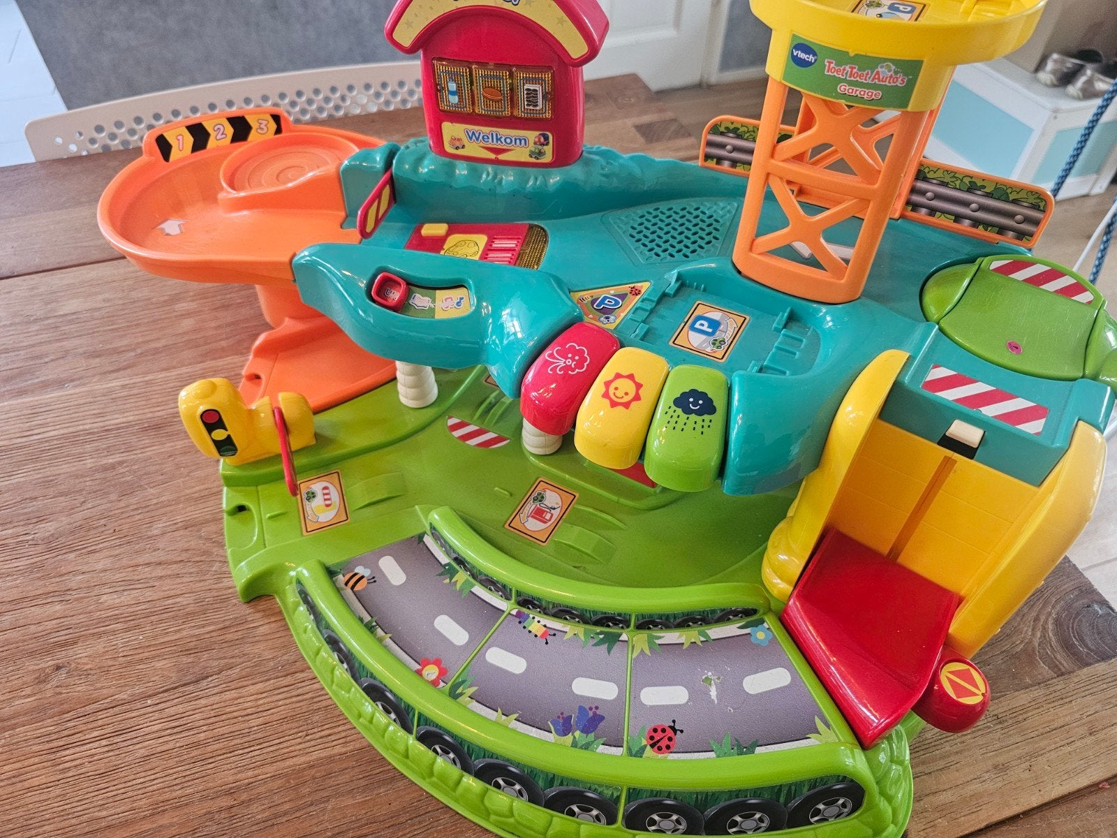 VTech Toet Toet Auto's Garage met veel extra's, Kinderen en Baby's, Ophalen, Gebruikt, 2 tot 4 jaar