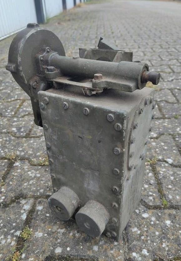 Pedal Generator Wireless set 42 WS-42 power supply dynamo, Ophalen of Verzenden, Landmacht, Engeland, Overige typen